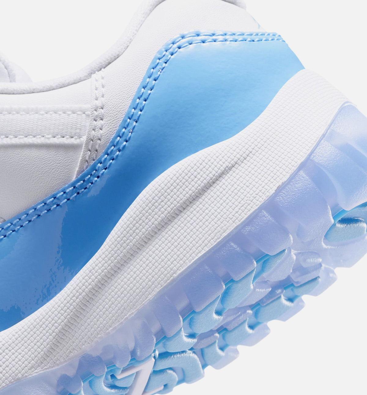 Air Jordan 11 Retro Low University Blue Preschool – White/University Blue/Black