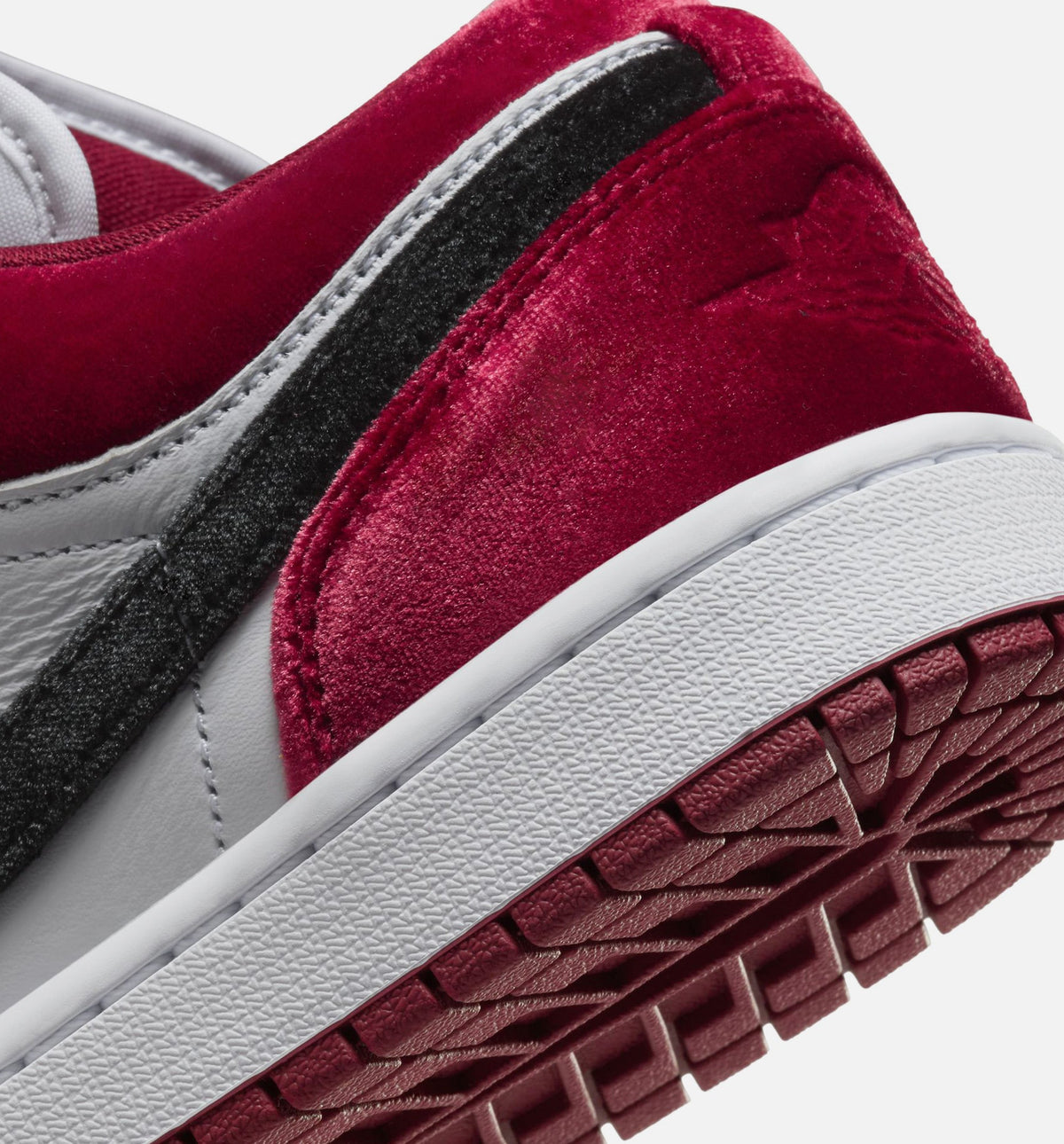 Air Jordan 1 Low SE Velvet Women's – Black/Gym Red/White