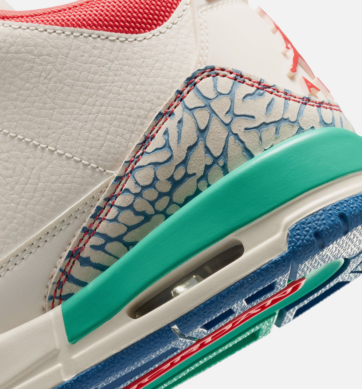 Air Jordan 3 Retro Play Your Way Grade School – Chalk/Track Red/True Blue/Kinetic Green