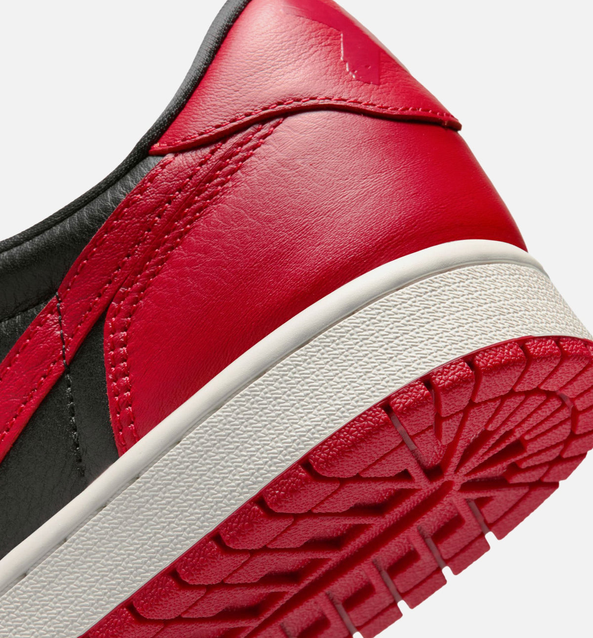 Air Jordan 1 Retro Low OG Banned Men's – Black/Black/Varsity Red/Summit White